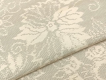 平和屋着物●本場大島紬　白大島　更紗花唐草文　正絹　逸品　BAAY3729hj