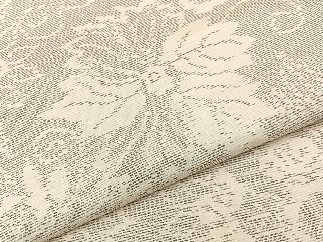 平和屋着物●本場大島紬　白大島　更紗花唐草文　正絹　逸品　BAAY3729hj