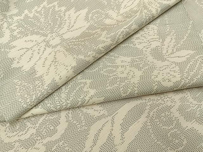 平和屋着物●本場大島紬　白大島　更紗花唐草文　正絹　逸品　BAAY3729hj