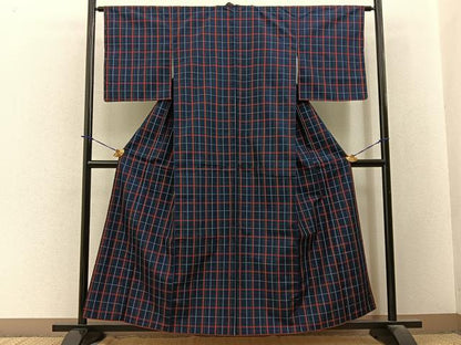 平和屋着物■上質な紬　格子柄　正絹　逸品　未使用　BAAY3733hj