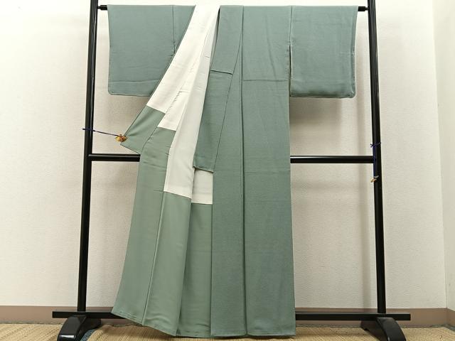 平和屋着物●上質な色無地　裏葉柳色　鬼しぼ縮緬　正絹　逸品　BAAY3785hj