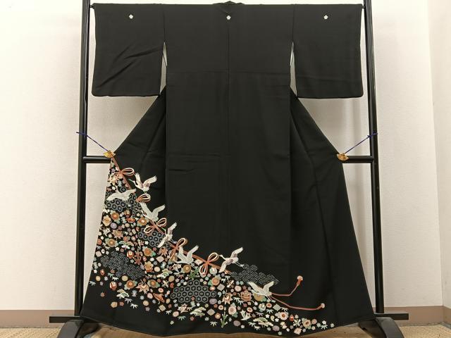 平和屋着物■豪華黒留袖　刺繍　飛鶴宝尽くし文　金彩　正絹　逸品　BAAY3786hj