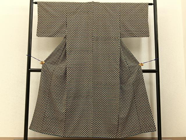 平和屋着物■上質な小紋　紬地　型染め　花尽くし　濃紺地　正絹　逸品　BAAY3803hj