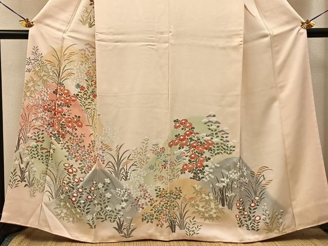 平和屋着物●訪問着　刺繍　重ね山秋草文　松坂屋扱い　正絹　逸品　未使用　BAAY3822hj