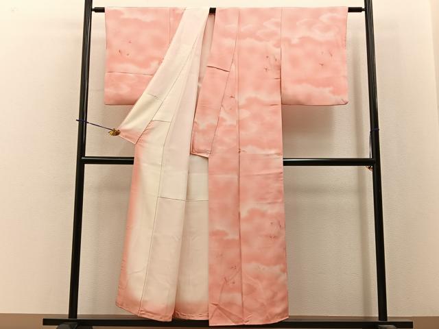 平和屋着物●上質な小紋　地紋起こし　雲重ね草花文　暈し染め　正絹　逸品　BAAY3855hj