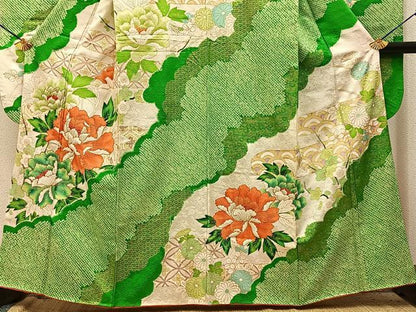平和屋着物■豪華振袖　駒刺繍　絞り　雲隠れ牡丹花文　金彩　正絹　逸品　BAAY3870hj