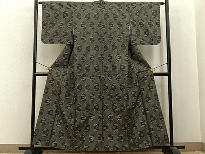 平和屋着物■本場村山大島紬　エ霞吉祥文　正絹　逸品　BAAY3889hj