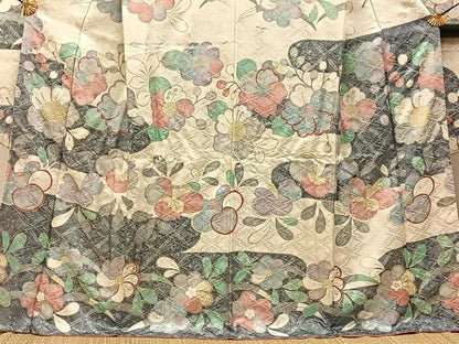 平和屋着物■豪華振袖　エ霞花文　金銀彩　正絹　逸品　BAAY3891hj