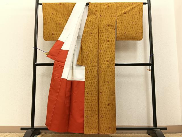 平和屋着物■黄八丈　紬　琉球絣文様　反端付き　正絹　逸品　未使用　BAAY3931hj