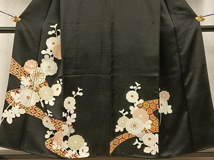 平和屋着物■訪問着　駒刺繍　七宝菊文　黒地　金彩　正絹　逸品　BAAY3934hj