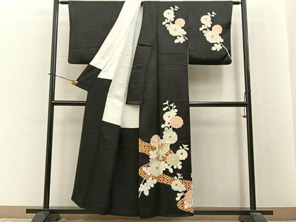 平和屋着物■訪問着　駒刺繍　七宝菊文　黒地　金彩　正絹　逸品　BAAY3934hj