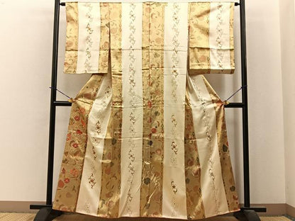 平和屋着物■訪問着　駒刺繍　更紗花唐草文　金彩　正絹　逸品　BAAY3953hj