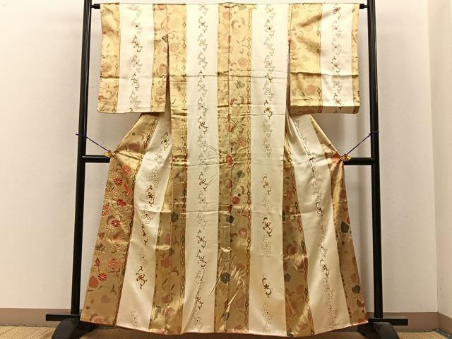 平和屋着物■訪問着　駒刺繍　更紗花唐草文　金彩　正絹　逸品　BAAY3953hj