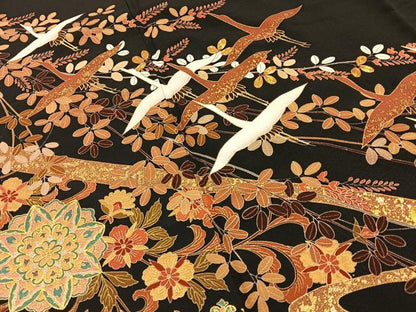平和屋着物■豪華黒留袖　駒刺繍　飛鶴正倉院花文　金彩　正絹　逸品　BAAY3996hj