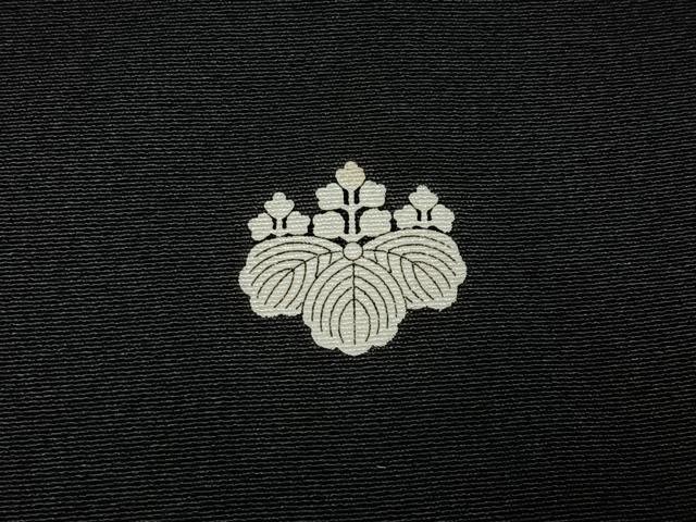 平和屋着物■豪華黒留袖　駒刺繍　飛鶴正倉院花文　金彩　正絹　逸品　BAAY3996hj