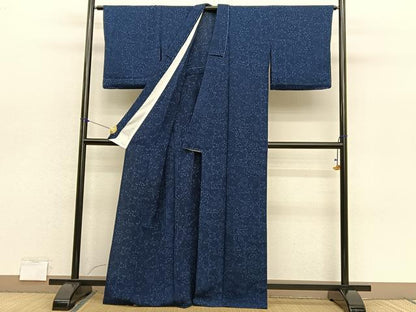 平和屋着物▽阿波藍染伝統工芸　日本植物染色研究員　金子正　小紋　単衣　阿波藍型染　花唐草文　鬼しぼ縮緬　正絹　逸品　BAAY4126hv