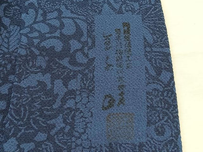 平和屋着物▽阿波藍染伝統工芸　日本植物染色研究員　金子正　小紋　単衣　阿波藍型染　花唐草文　鬼しぼ縮緬　正絹　逸品　BAAY4126hv
