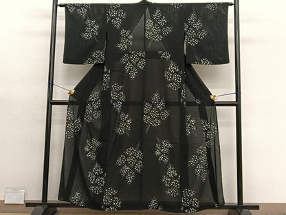 平和屋着物＊夏物　小紋　絽縮緬　枝花文　黒地　高島屋扱い　洗える着物　BAAY4266hv