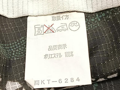 平和屋着物＊夏物　小紋　紅梅織　よろけ縞草花文　黒地　洗える着物　BAAY4277hv