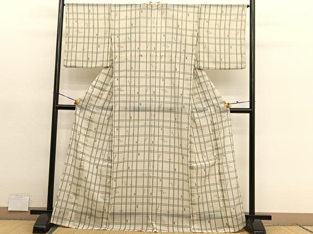 平和屋着物＊夏物　小紋　紗　琉球絣文様　洗える着物　BAAY4356hv