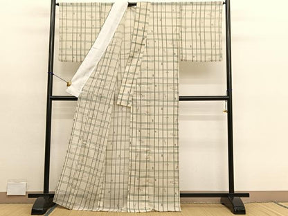 平和屋着物＊夏物　小紋　紗　琉球絣文様　洗える着物　BAAY4356hv