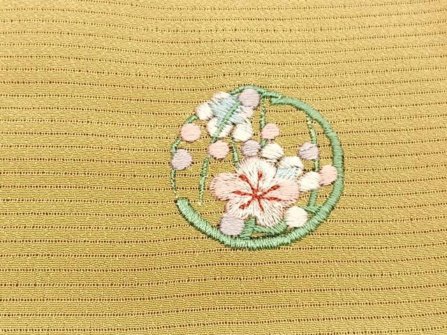 平和屋着物＊夏物　色無地　絽縮緬　玉蜀黍色　ワンポイント：花丸文　洗える着物　未使用　BAAY4469hv