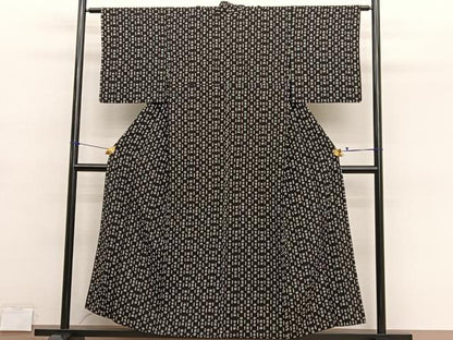 平和屋着物▽上質な小紋　単衣　花間道　黒地　正絹　逸品　BAAY4540hv
