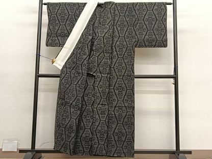 平和屋着物▽上質な紬　単衣　蜀江花文　正絹　逸品　BAAY4542hv