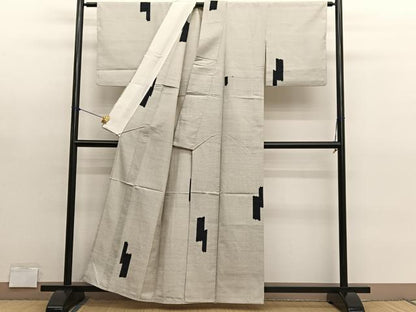 平和屋着物▽上質な紬　単衣　絣文様　正絹　逸品　BAAY4544hv