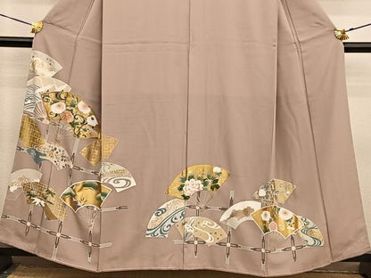 平和屋着物■豪華色留袖　駒刺繍　扇面花文　金銀彩　正絹　逸品　未使用　BAAY4567hv