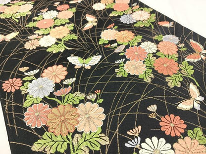 平和屋着物◎六通柄袋帯　唐織　舞蝶花文　黒地　金糸　正絹　逸品　BAAY5225qw