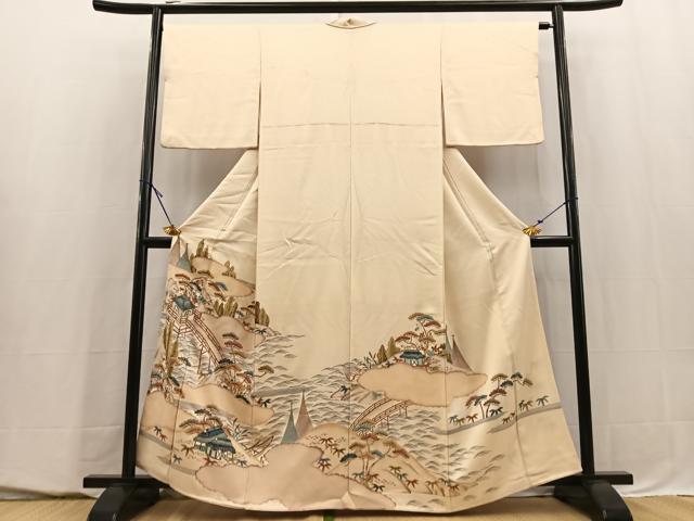 平和屋着物■豪華色留袖　駒刺繍　御所解風景文　正絹　逸品　BAAY5501yc