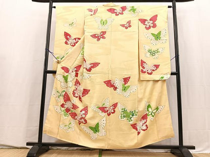 平和屋着物■豪華振袖　駒刺繍　花蝶文　金彩　正絹　逸品　BAAY5506yc