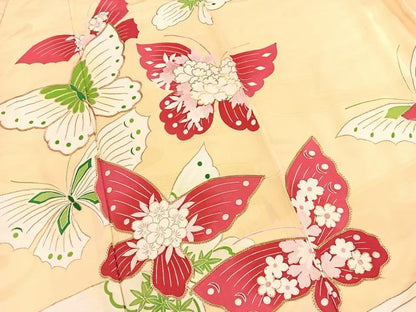平和屋着物■豪華振袖　駒刺繍　花蝶文　金彩　正絹　逸品　BAAY5506yc