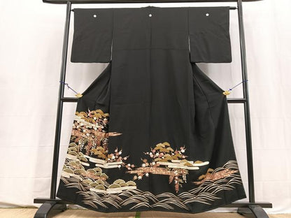 平和屋着物■豪華黒留袖　駒刺繍　立波草花文　金銀彩　正絹　逸品　BAAY5511yc