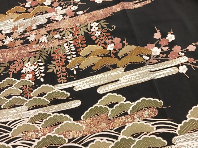 平和屋着物■豪華黒留袖　駒刺繍　立波草花文　金銀彩　正絹　逸品　BAAY5511yc
