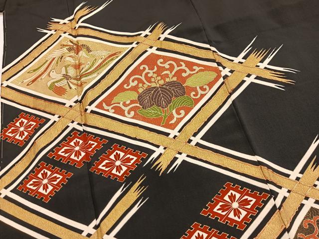 平和屋着物■豪華黒留袖　駒刺繍　鳳凰菱天井花文　金彩　正絹　逸品　BAAY5516yc