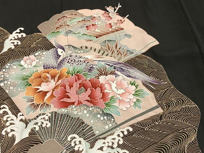 平和屋着物■豪華黒留袖　扇面花鳥文　金彩　正絹　逸品　未使用　BAAY5528yc