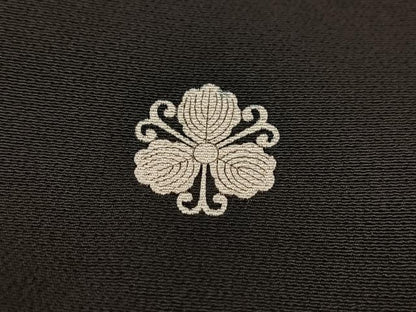 平和屋着物■豪華黒留袖　駒刺繍　鳳凰雲取り花文　金彩　正絹　逸品　BAAY5533yc