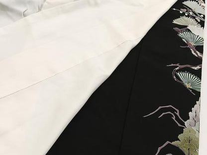 平和屋着物■豪華黒留袖　作家物　駒刺繍　風景松文　正絹　逸品　BAAY5615yc