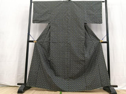 平和屋着物■本場村山大島紬　幾何学文様　正絹　逸品　BAAY5632yc