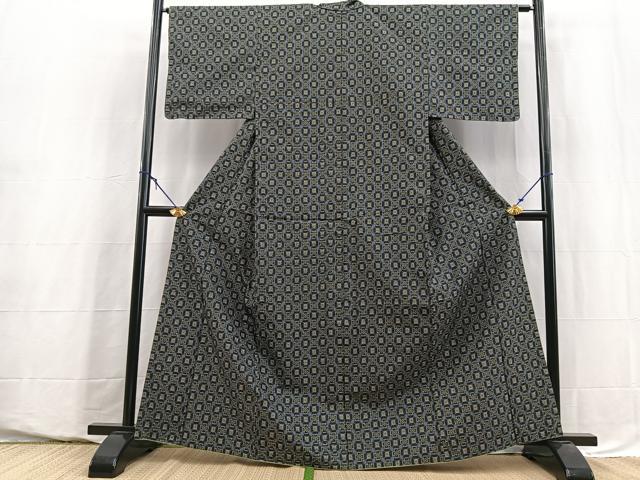 平和屋着物■本場村山大島紬　幾何学文様　正絹　逸品　BAAY5632yc