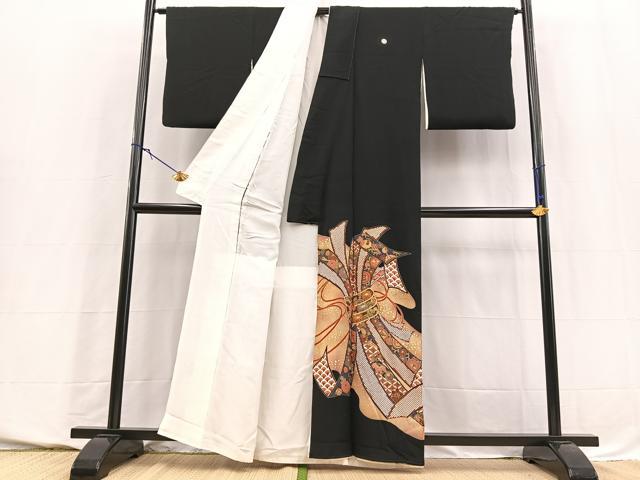 平和屋着物■豪華黒留袖　駒刺繍　束ね熨斗吉祥花文　金彩　正絹　逸品　BAAY5668yc