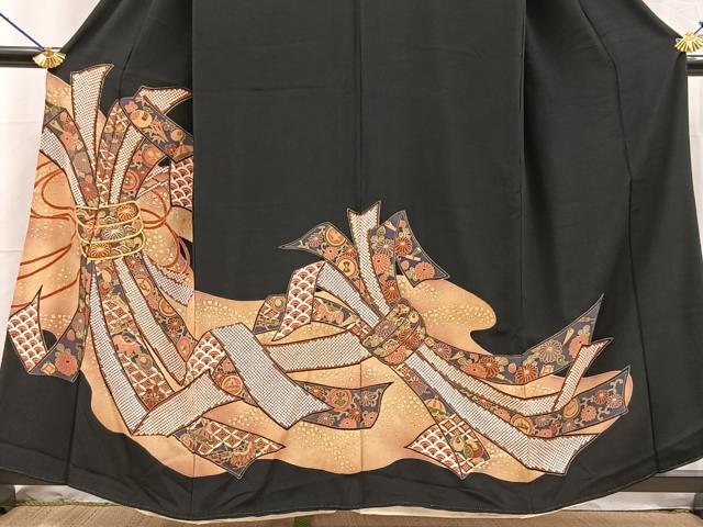 平和屋着物■豪華黒留袖　駒刺繍　束ね熨斗吉祥花文　金彩　正絹　逸品　BAAY5668yc