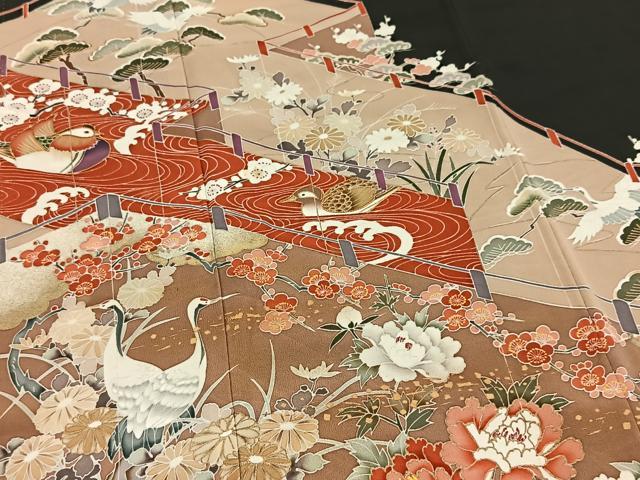 平和屋着物■豪華黒留袖　作家物　駒刺繍　風景花蝶文　金彩　正絹　逸品　BAAY5669yc