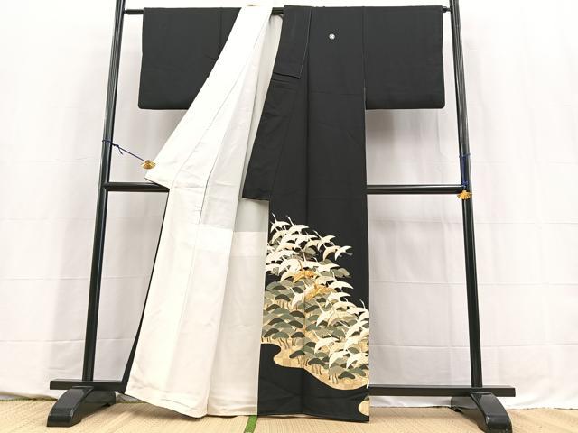 平和屋着物■豪華黒留袖　作家物　駒刺繍　飛鶴松文　金彩　正絹　逸品　BAAY5675yc