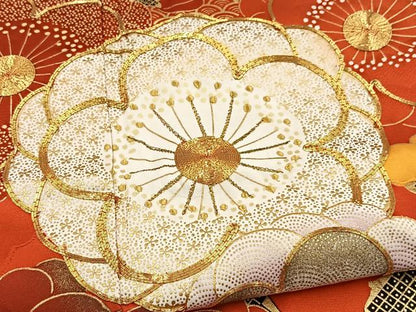 平和屋着物■豪華振袖　駒刺繍　枝梅文　金彩　正絹　逸品　BAAY5706yc