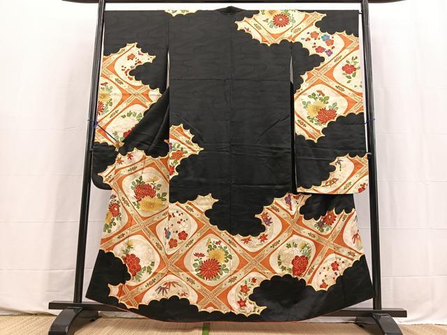 平和屋着物■豪華振袖　駒刺繍　格天井花文　黒地　金彩　正絹　逸品　BAAY5741yc