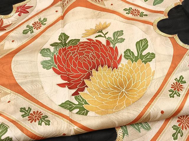 平和屋着物■豪華振袖　駒刺繍　格天井花文　黒地　金彩　正絹　逸品　BAAY5741yc