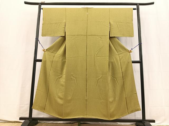 平和屋着物■上質な色無地　紋意匠　青朽葉色　正絹　逸品　BAAY5748yc